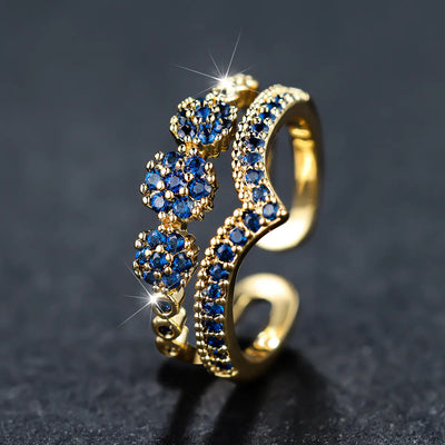 Double-Layer V-Shaped White Diamond Ring